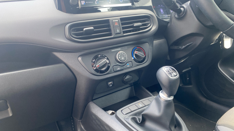 Hyundai i10 1.0 MPi SE Connect 5dr Petrol Hatchback